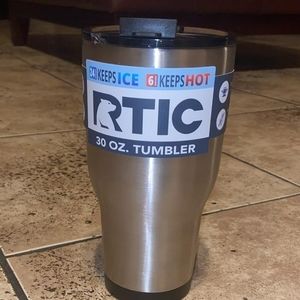 Coffee mug/ water bottle with lid